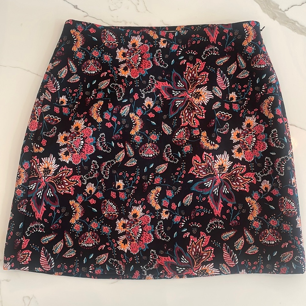 NWT LOFT skirt